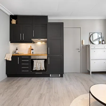 Charming Apartment, Walk To Everything In Bergen 아파트