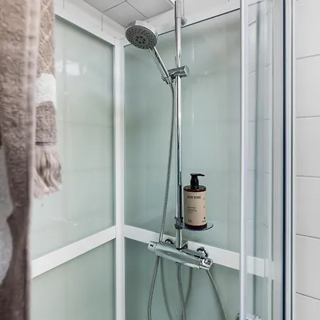 Lejlighed Charming Apartment, Walk To Everything In Bergen