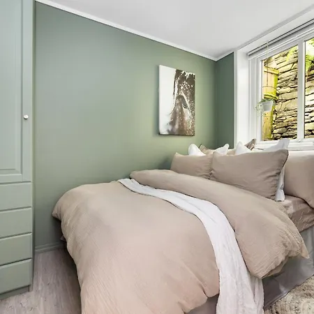 Lejlighed Charming Apartment, Walk To Everything In Bergen *